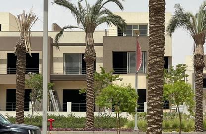 Villa - 4 Bedrooms - 7+ Bathrooms for sale in Palm Hills New Cairo - 5th Settlement Compounds - The 5th Settlement - New Cairo City - Cairo