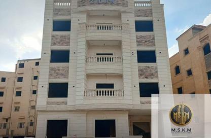Apartment - 2 Bedrooms - 2 Bathrooms for sale in Mohamed Naguib Axis - Abou El Houl - New Cairo City - Cairo