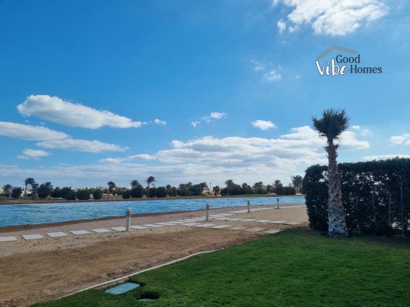 Townhouse In Cyan Forsale With Furniture On Lagoon