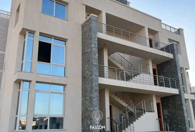 100642932 - Property Image 2