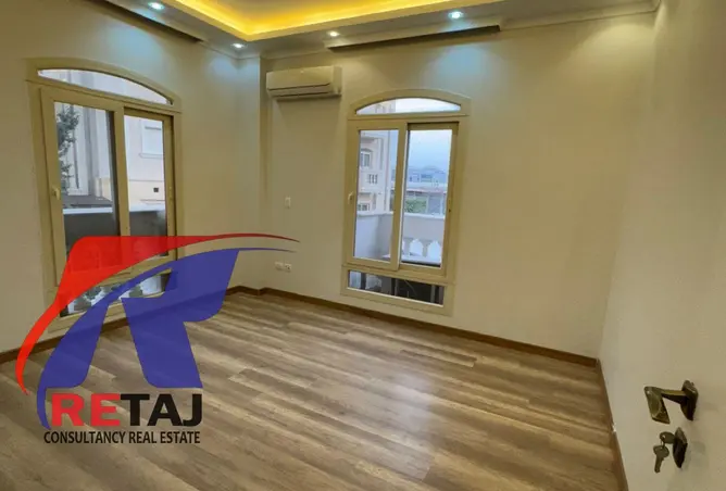 83677993 - Property Image 2