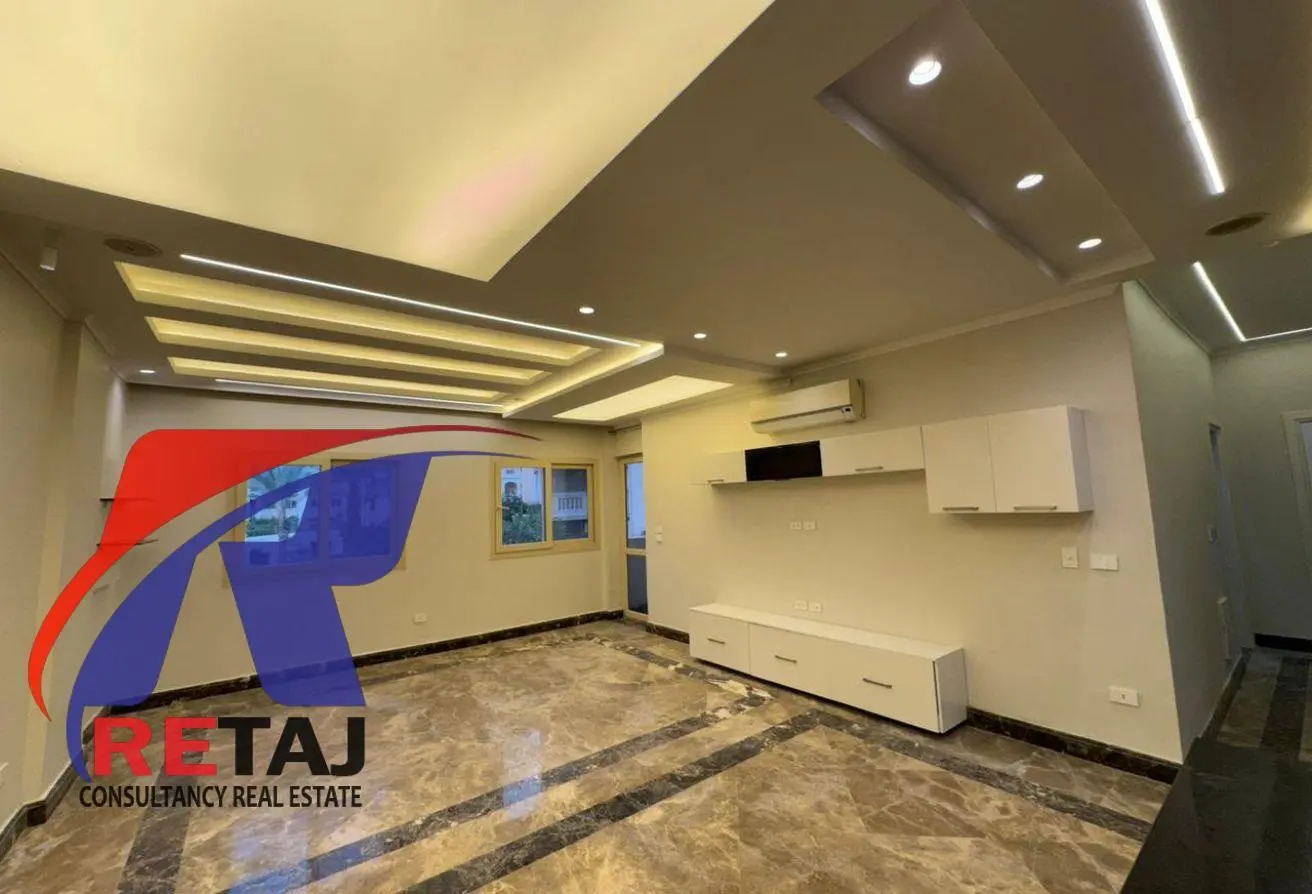 83677993 - Property Main Image