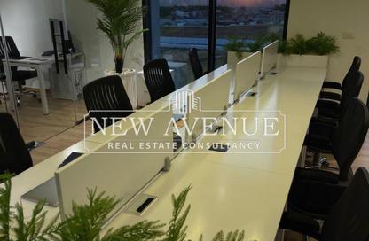 Office Space - 3 Bedrooms - 1 Bathroom for rent in Hyde Park Business District Mall - South Teseen St. - The 5th Settlement - New Cairo City - Cairo