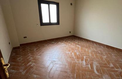 Apartment - 3 Bedrooms - 2 Bathrooms for rent in Area G - Ganoob El Acadimia - New Cairo City - Cairo