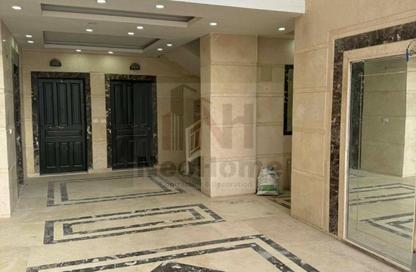 شقة - 3 غرف نوم - 2 حمامات للايجار في مدينة وصال - كمبوندات الشروق - مدينة الشروق - القاهرة