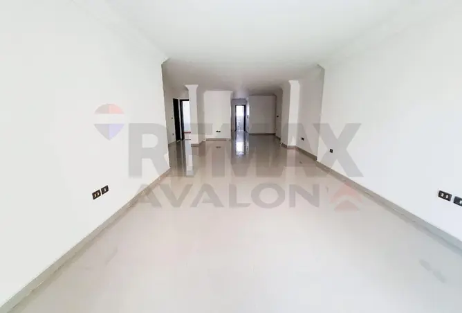 83978691 - Property Image 2