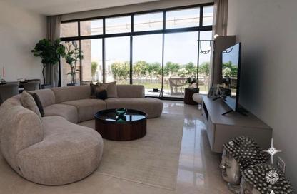 Villa - 5 Bedrooms - 4 Bathrooms for sale in New Giza - Cairo Alexandria Desert Road - 6 October City - Giza