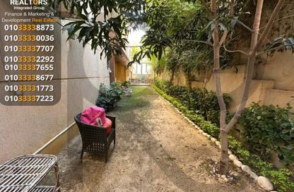 Duplex - 5 Bedrooms - 5 Bathrooms for sale in 10th District - Sheikh Zayed City - Giza