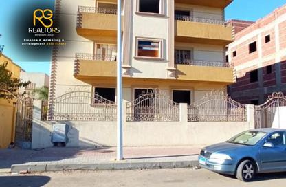 فيلا - 8 غرف نوم - 8 حمامات للبيع في غرب سوميد - مدينة 6 أكتوبر - الجيزة فيلا - 8 غرف نوم - 8 حمامات للبيع في غرب سوميد - مدينة 6 أكتوبر - الجيزة