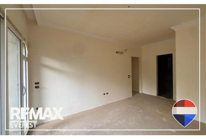 8429937 - Property Image 3