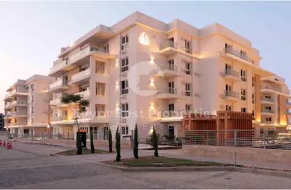 Apartment - 2 Bedrooms - 2 Bathrooms for sale in Mountain View Hyde Park - 5th Settlement Compounds - The 5th Settlement - New Cairo City - Cairo
