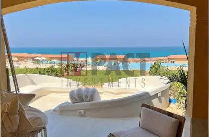 Chalet - 3 Bedrooms - 3 Bathrooms for sale in Koun - Ras Al Hekma - North Coast