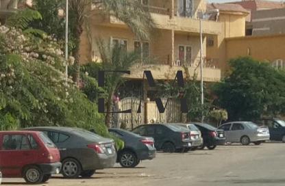 Apartment - 3 Bedrooms - 2 Bathrooms for rent in Orouba Axis - Area A - Ganoob El Acadimia - New Cairo City - Cairo
