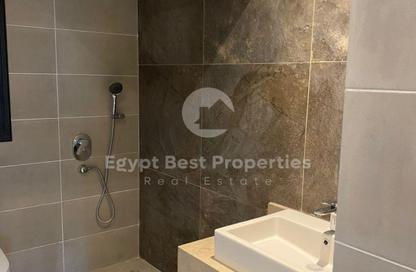 Apartment - 2 Bedrooms - 2 Bathrooms for sale in Village West - Sheikh Zayed Compounds - Sheikh Zayed City - Giza