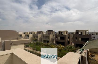 منزل مزدوج - 4 - 6 للإيجار في ذا كراون - طريق مصر اسكندرية الصحراوي - مدينة 6 أكتوبر - الجيزة