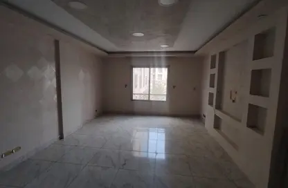 Apartment - 2 Bedrooms - 1 Bathroom for rent in El Rehab Extension - Al Rehab - New Cairo City - Cairo