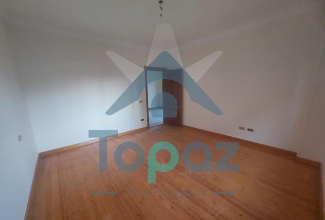 104598952 - Property Image 2