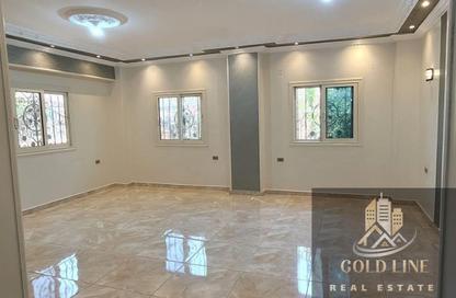 Apartment - 3 Bedrooms - 2 Bathrooms for rent in Al Gezira St. - South Investors Area - New Cairo City - Cairo