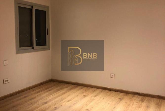 70096473 - Property Image 2