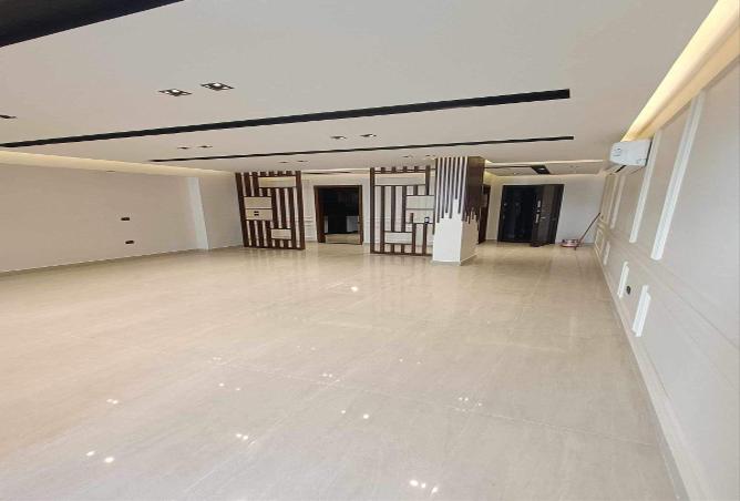 8600321 - Property Image 3