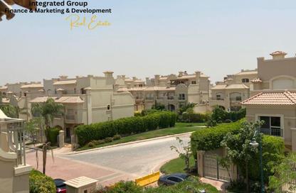Townhouse - 4 Bedrooms - 4 Bathrooms for sale in Al Patio - Ring Road - 6 October City - Giza