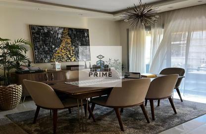 Apartment - 2 Bedrooms - 2 Bathrooms for sale in Palm Hills Village Gate - South Investors Area - New Cairo City - Cairo