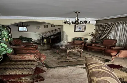 Apartment - 3 Bedrooms - 2 Bathrooms for sale in Mohamed Fawzy Moaz St. - Smouha - Hay Sharq - Alexandria Apartment - 3 Bedrooms - 2 Bathrooms for sale in Mohamed Fawzy Moaz St. - Smouha - Hay Sharq - Alexandria