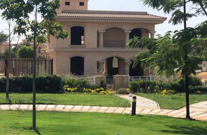 Villa - 5 Bedrooms - 4 Bathrooms for sale in Privado - Madinaty - Cairo
