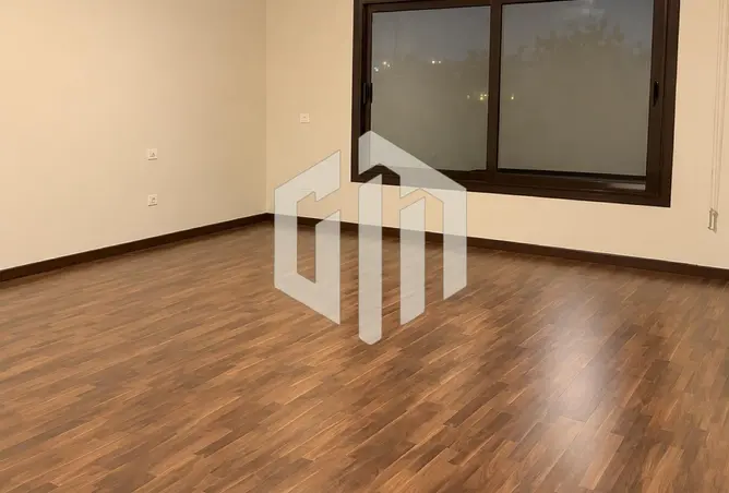 114082586 - Property Image 2