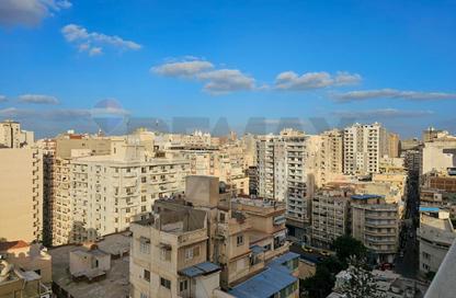 شقة - 3 - 2 للبيع في شارع أبو قير - لوران - حي شرق - الاسكندرية