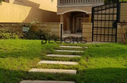 Twin House - 4 Bedrooms - 4 Bathrooms for sale in Royal Meadows - Sheikh Zayed Compounds - Sheikh Zayed City - Giza Twin House - 4 Bedrooms - 4 Bathrooms for sale in Royal Meadows - Sheikh Zayed Compounds - Sheikh Zayed City - Giza