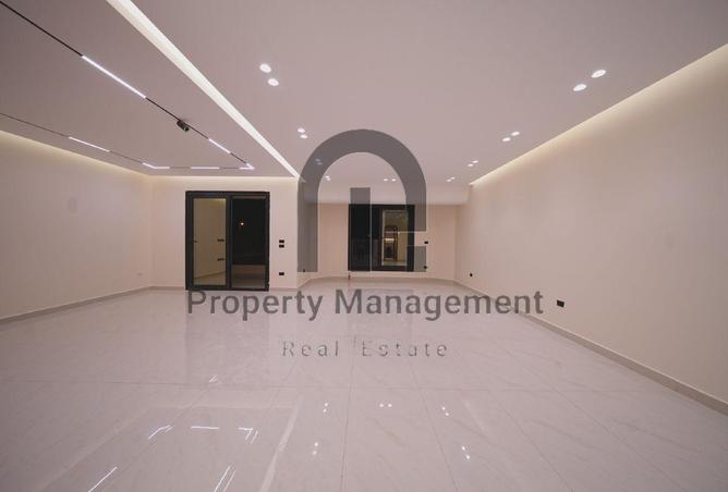 85870597 - Property Image 3