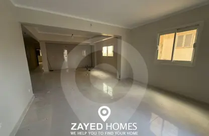 شقة - 3 غرف نوم - 2 حمامات للايجار في 6 ويست - بيفرلي هيلز - كمبوندات الشيخ زايد - الشيخ زايد - الجيزة