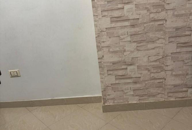 69839609 - Property Image 2