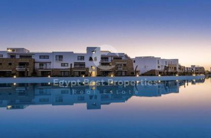 Chalet - 2 Bedrooms - 2 Bathrooms for sale in Swan Lake Gouna - El Gouna - Hurghada - Red Sea
