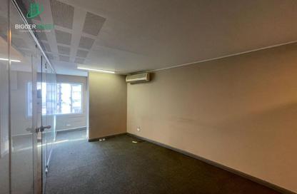 Office Space - Studio - 3 Bathrooms for rent in Street 202 - Degla - Hay El Maadi - Cairo