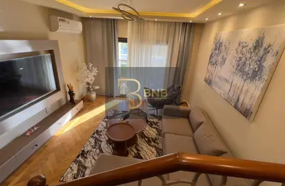 منزل مزدوج - 4 غرف نوم - 4 حمامات للايجار في ميفيدا - كمبوندات التجمع الخامس - التجمع الخامس - مدينة القاهرة الجديدة - القاهرة