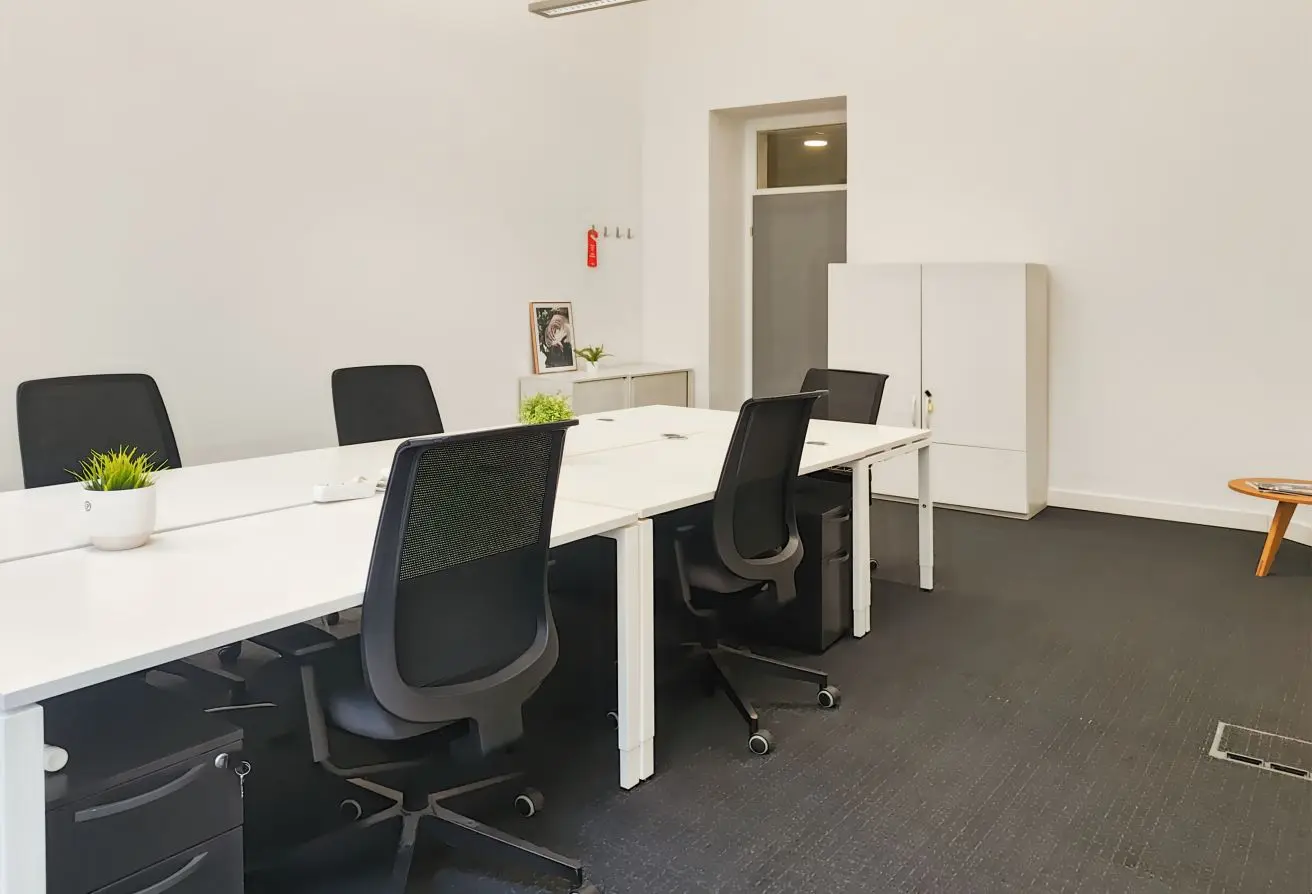 83988320 - Property Main Image