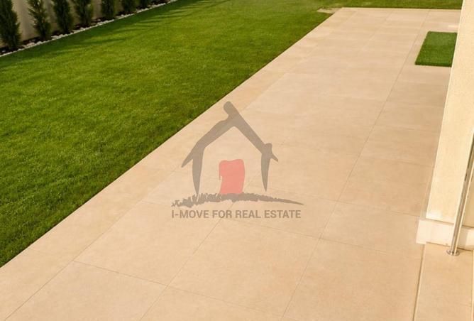 89833294 - Property Main Image