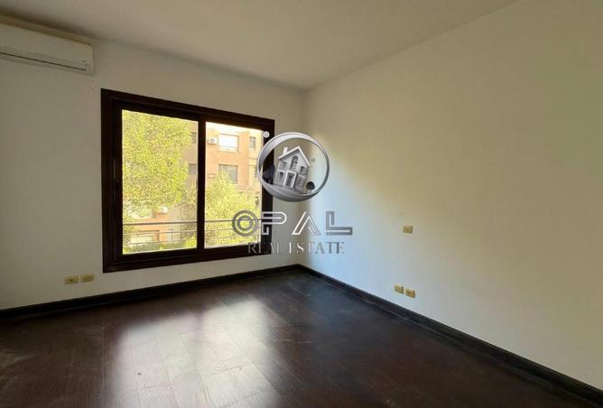 93530000 - Property Image 2