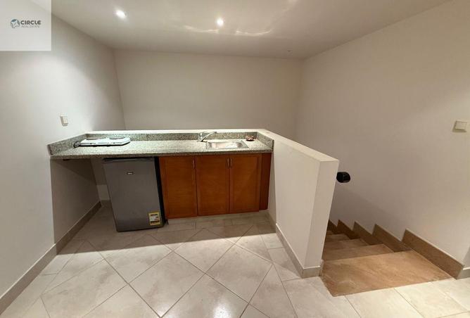 77873901 - Property Image 3