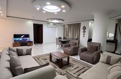 Apartment - 3 Bedrooms - 3 Bathrooms for rent in Abbas Al Akkad St. - 1st Zone - Nasr City - Cairo