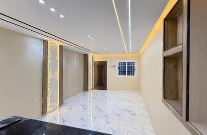 Apartment - 3 Bedrooms - 2 Bathrooms for sale in Gate 1 - Khofo - Hadayek El Ahram - Giza