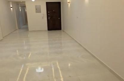 Apartment - 3 Bedrooms - 3 Bathrooms for rent in Street 5 - Al Waha City - 10th District - Nasr City - Cairo