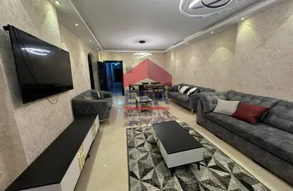 شقة - 3 غرف نوم - 2 حمامات للايجار في شارع زهراء المعادى - دجلة - حي المعادي - القاهرة