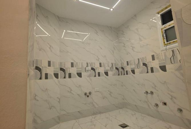 74321143 - Property Image 2