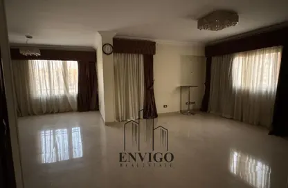 شقة - 3 غرف نوم - 2 حمامات للبيع في شارع الكفاح - المنطقة الأولى - مدينة نصر - القاهرة