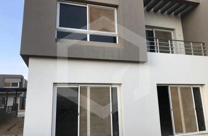 Townhouse - 4 Bedrooms - 4 Bathrooms for sale in Etapa - Sheikh Zayed Compounds - Sheikh Zayed City - Giza