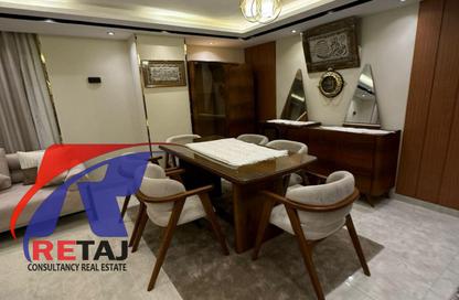 Apartment - 3 Bedrooms - 2 Bathrooms for sale in Al Tayaran St. - Al Sharekat - Nasr City - Cairo