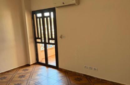Apartment - 4 Bedrooms - 4 Bathrooms for rent in Al Rehab - New Cairo City - Cairo